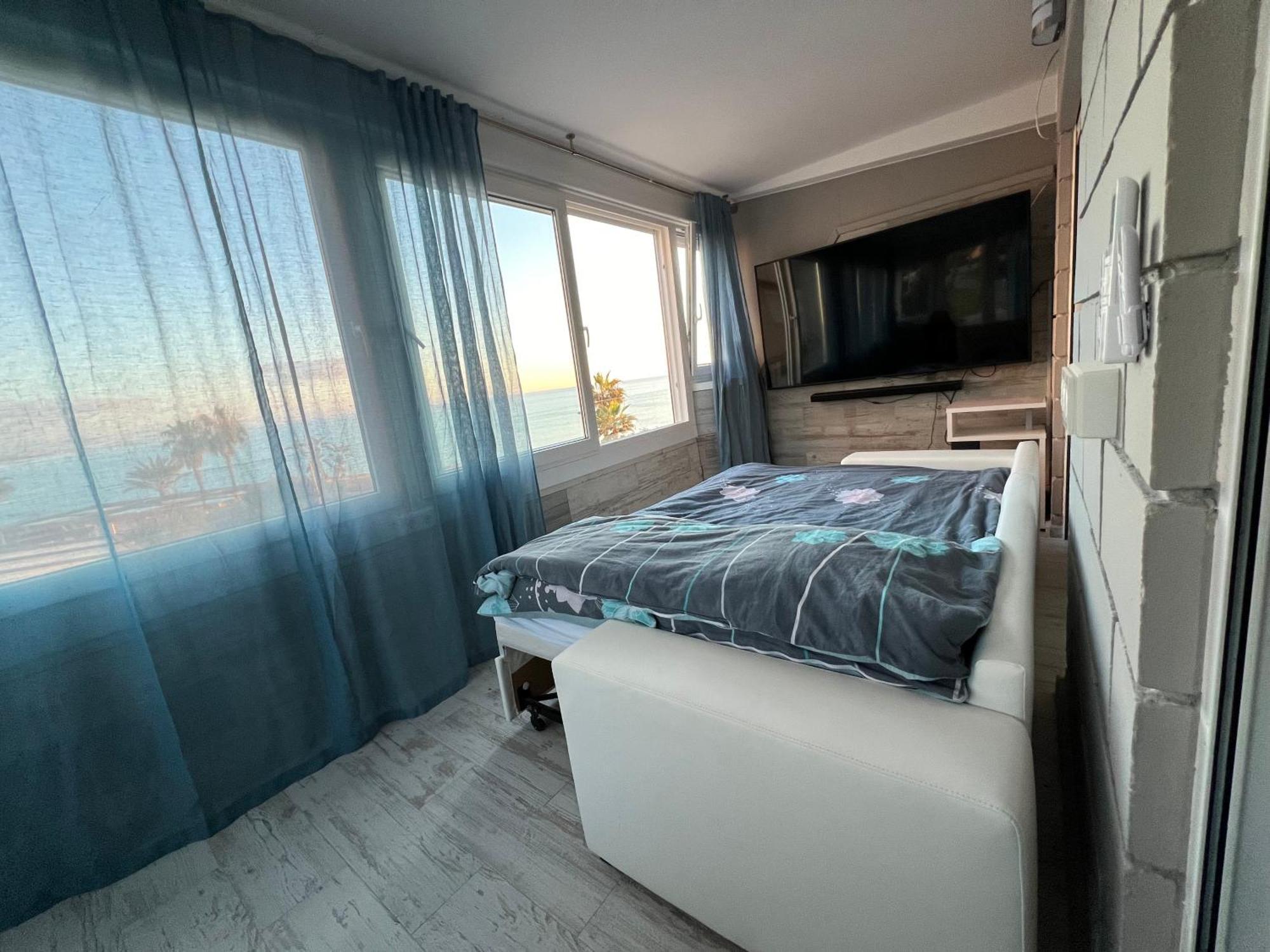 La Mata Apartment On The First Line Of The Sea Torrevieja Exteriör bild
